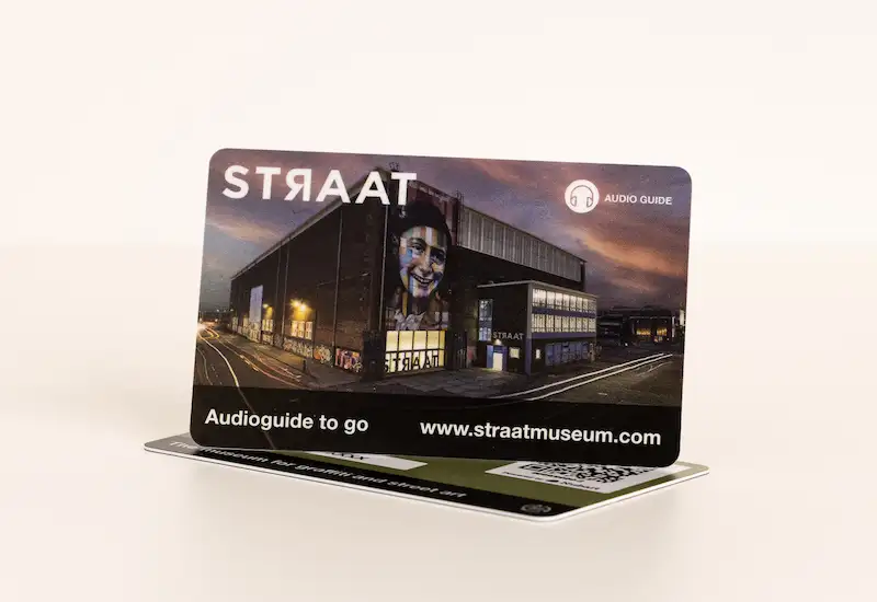 STRAAT Museum's audio guide card