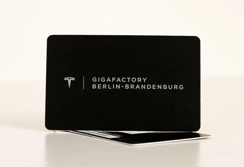 System przewodników Nubarts dla Gigafactory Tesli